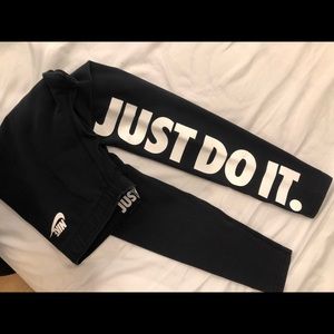 Nike leggings